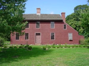 Exterior view of Lloyd Manor historic house in Lloyd Harbor featured on Colonial Lords page, a Georgian‑era colonial estate built for the Lloyd family in the 1760s